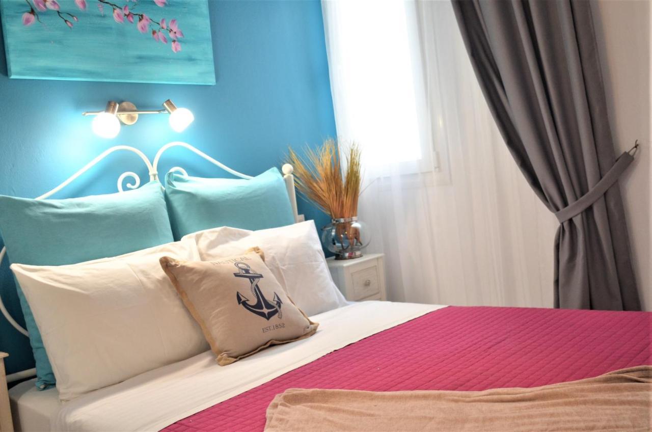 Hotel Kastro Skiathos Town Ngoại thất bức ảnh