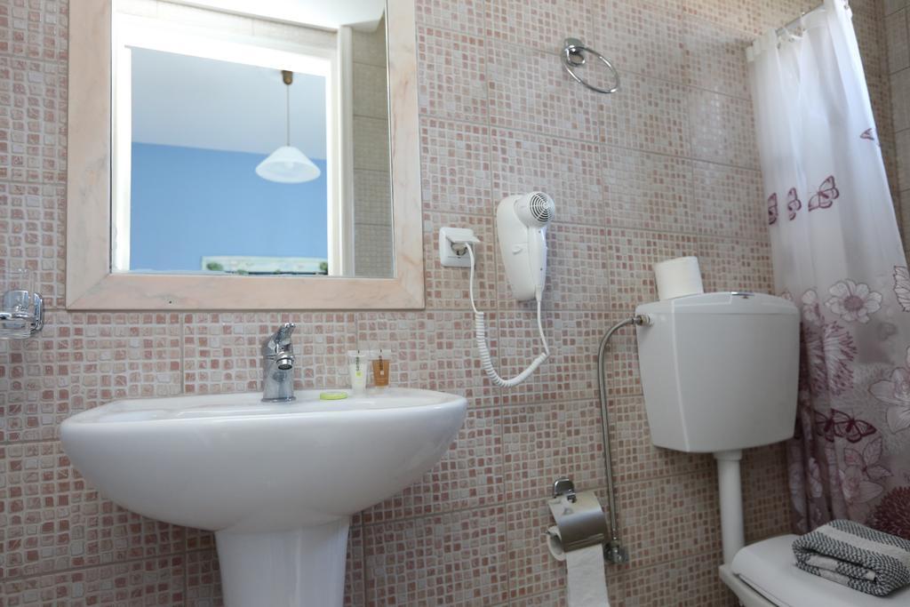 Hotel Kastro Skiathos Town Ngoại thất bức ảnh
